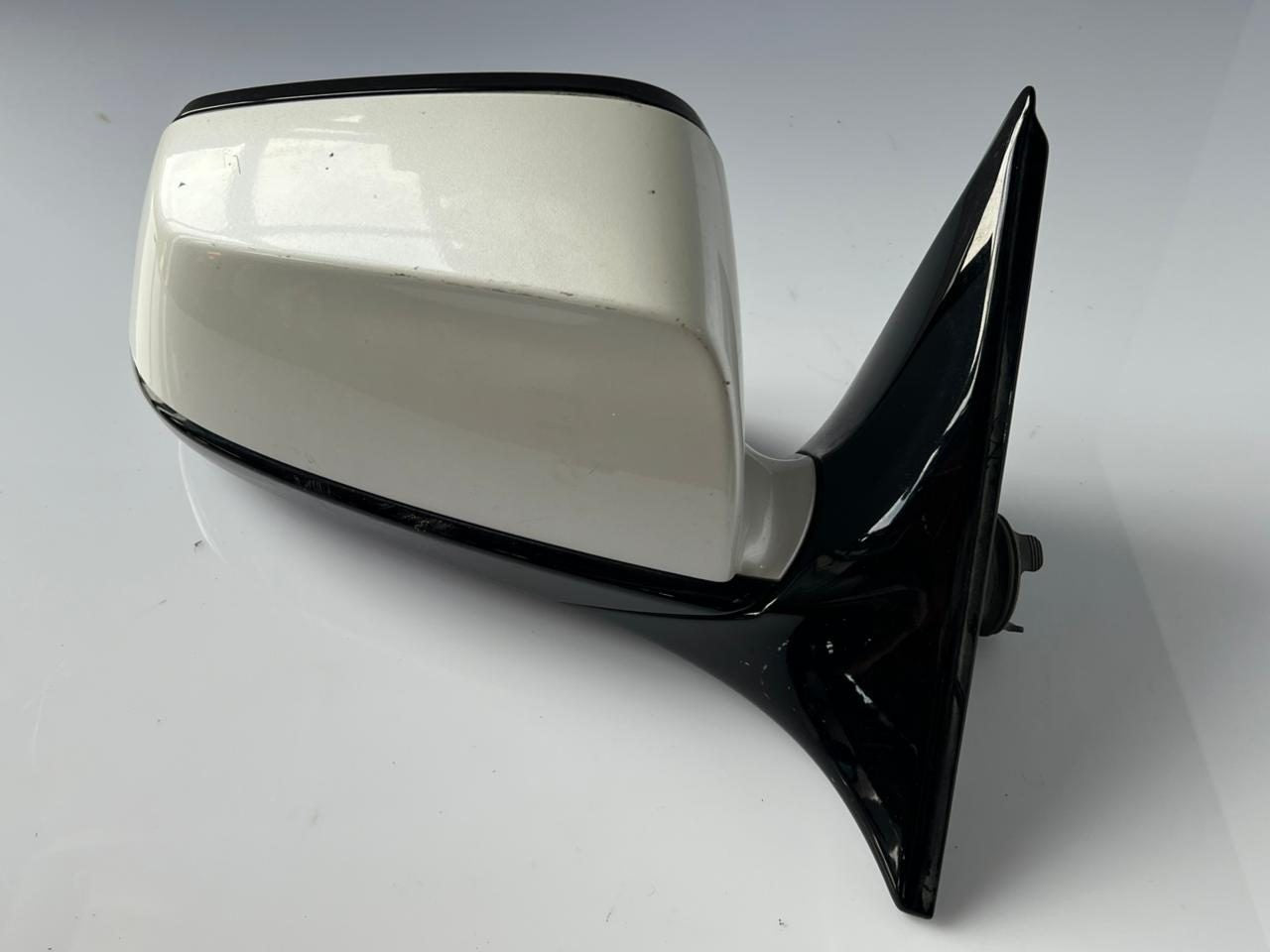 2011 BMW 750i 5 Series F10 F11 and 6 Series F06 LEFT SIDE Door Mirror A046412 