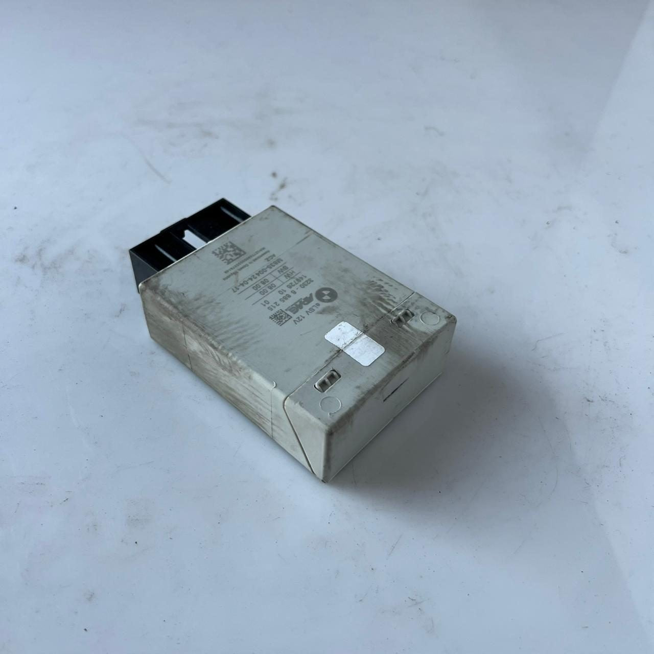 2017-2020 BMW 530i Steering Column Control Module 6885215 5' G30 540i M5