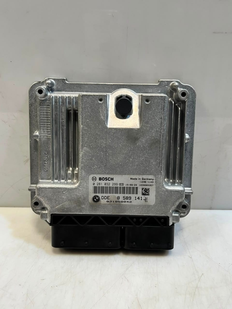 BMW 3' 4' F30 F31 F32 F33 F34 F36 B47 Engine Control Unit ECU ONLY DDE 8589141