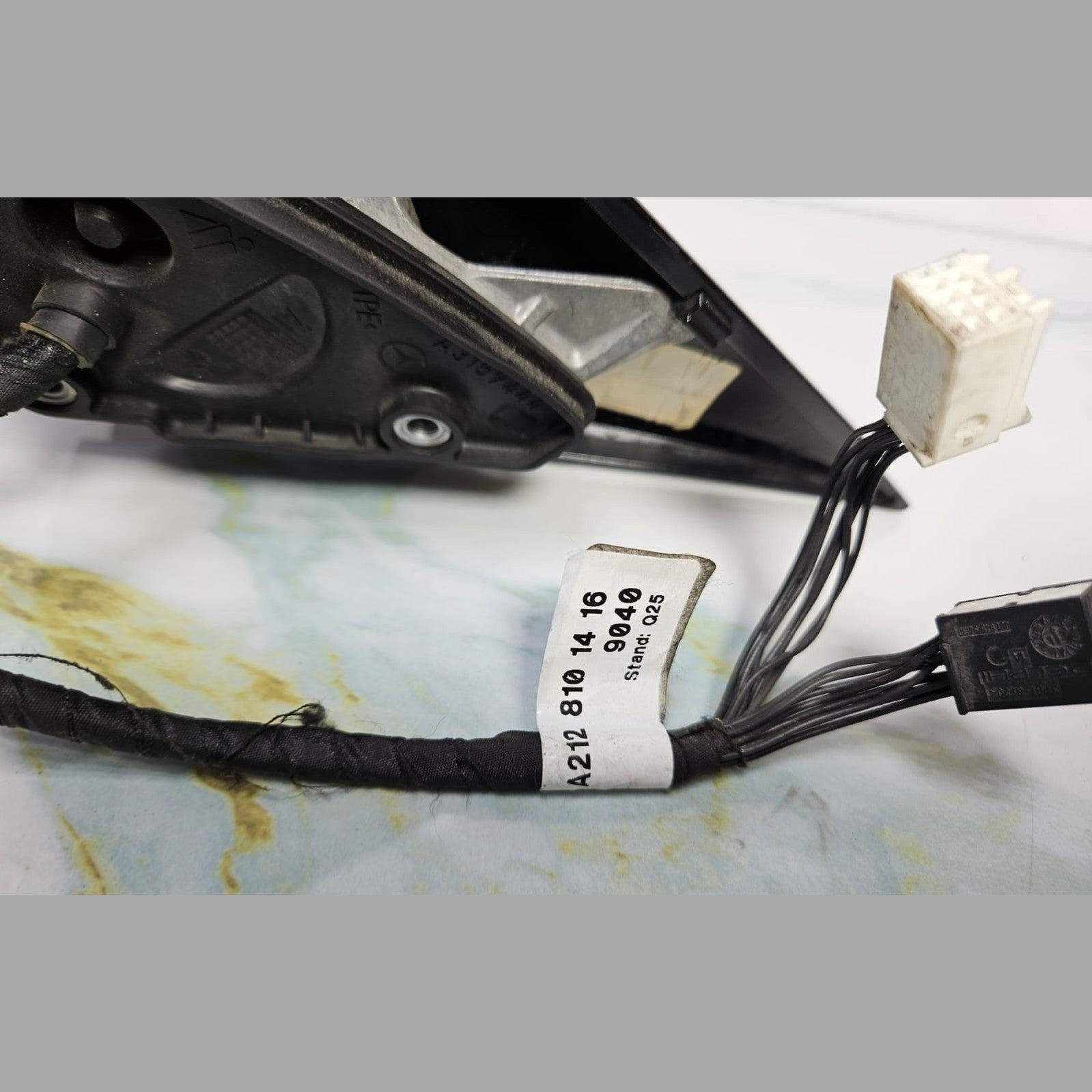 12-14 Mercedes W212 E-Class Right Side Mirror & Signal Light A212 8101416 OEM