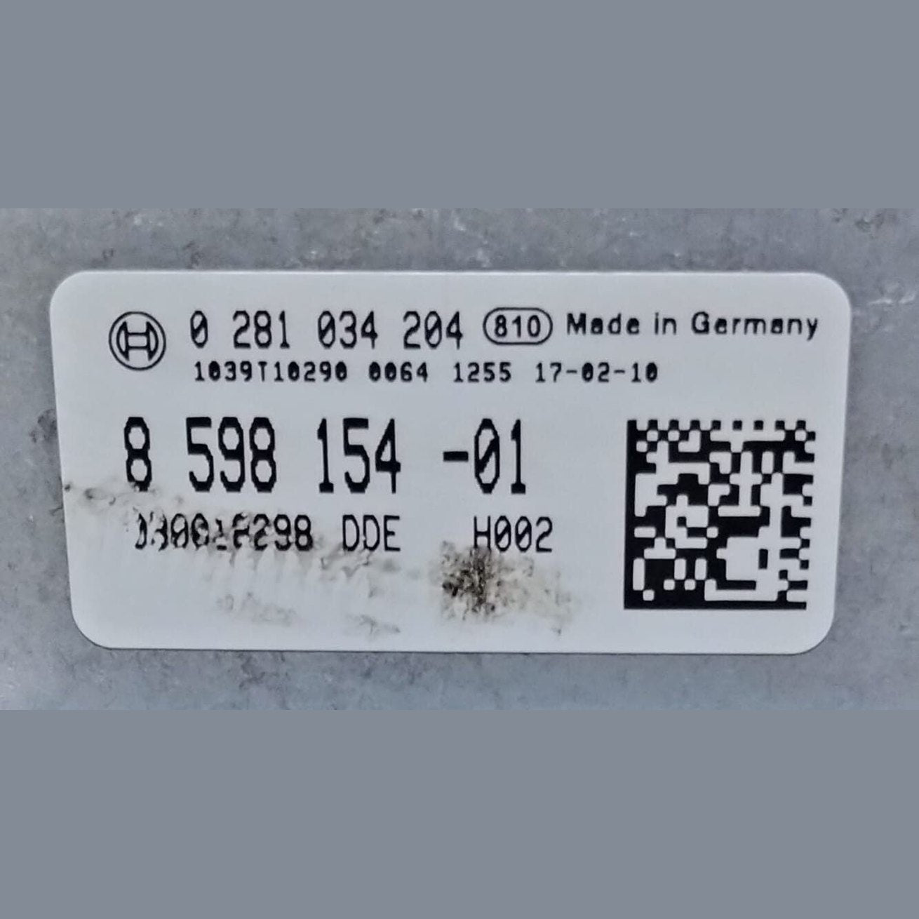 BMW Engine Control Unit 520d G30 B47 models 2017 RHD DDE 8598154