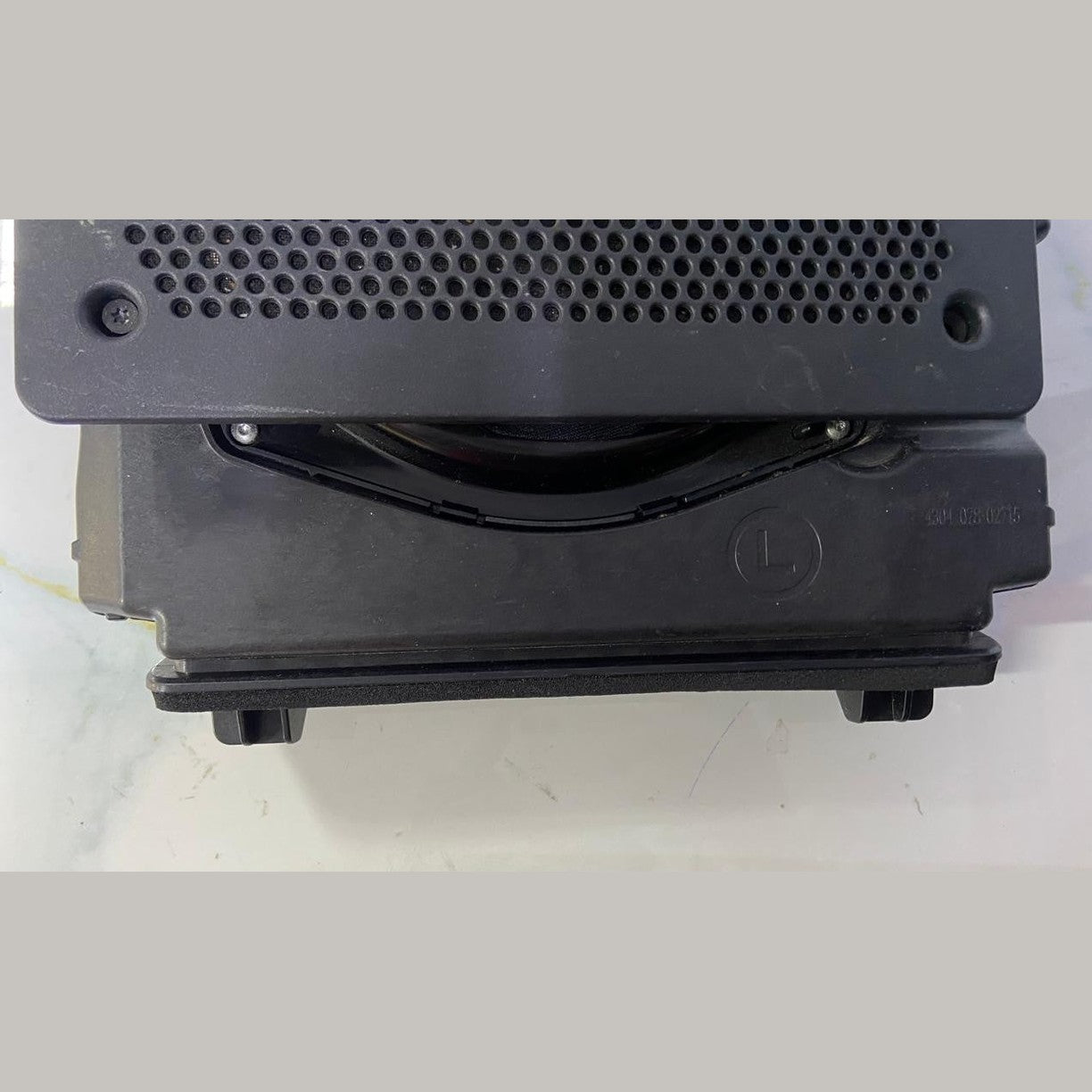 OEM BMW 7 F01 F02 F03 F04 Front Subwoofer Speaker LEFTSide 9227483