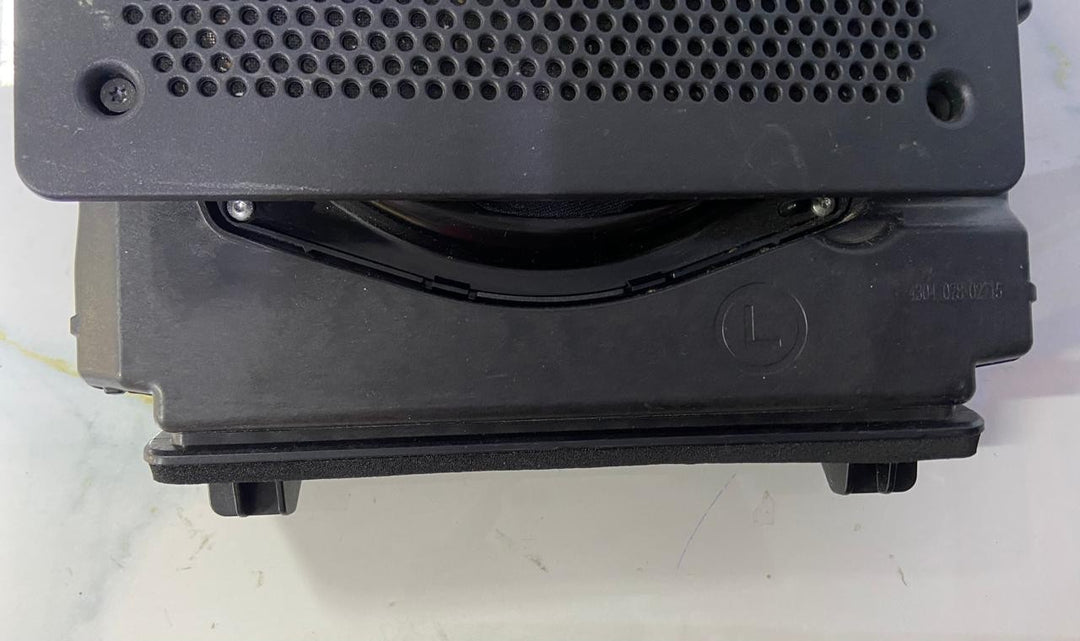 OEM BMW 7 F01 F02 F03 F04 Front Subwoofer Speaker LEFTSide 9227483