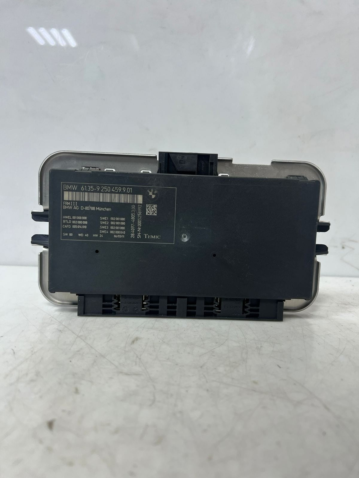 2011-2012 BMW X3 F25 FRM III Footwell Light Control Module 9250459 OEM