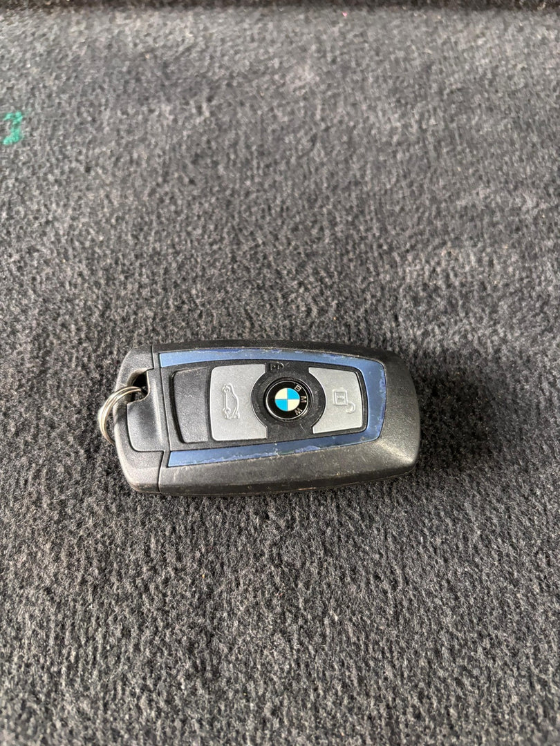 BMW F30 320i N20 ENGINE CONTROL Unit ECU SET DME WITH KEY 8631725