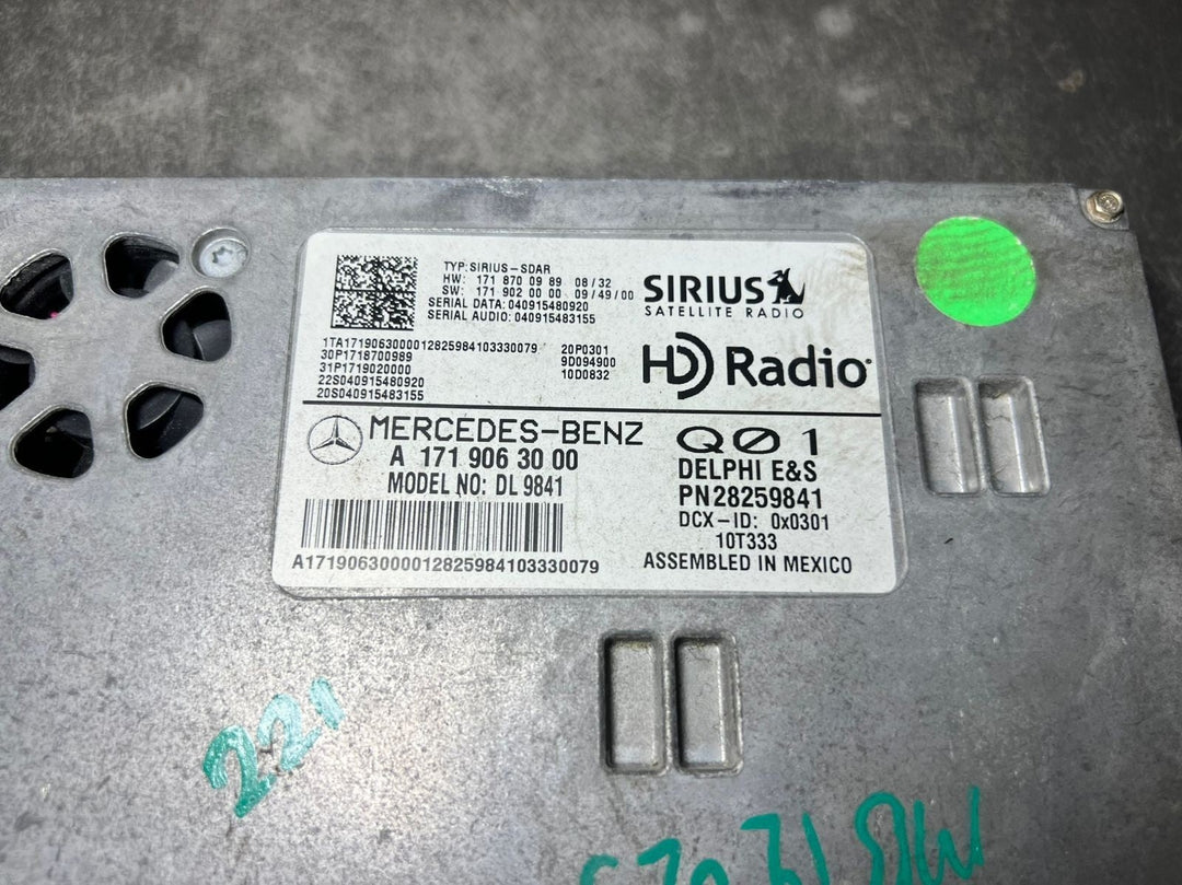 09-13 Mercede W221 S550 SL550 GL450 Sirius Satellite Radio Receiver OEM