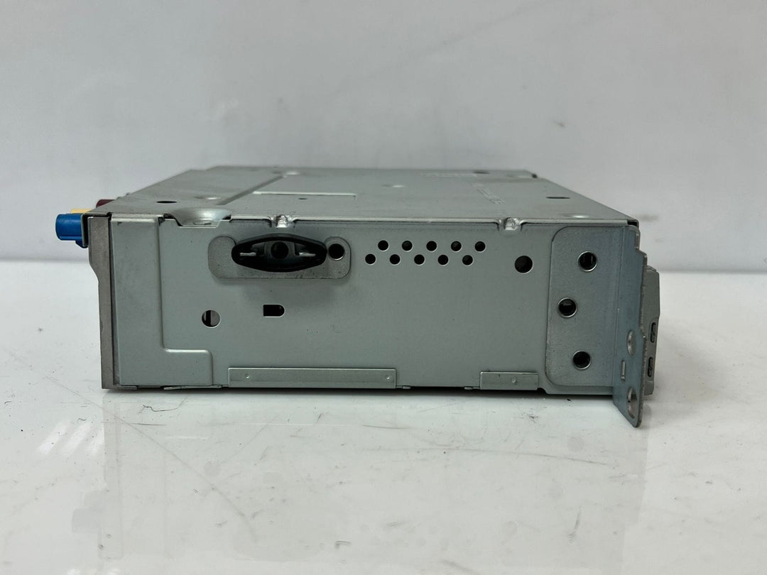 BMW  1 2 3 4 5 F-Series Navigation System CD radio GPS head unit 6821144 OEM