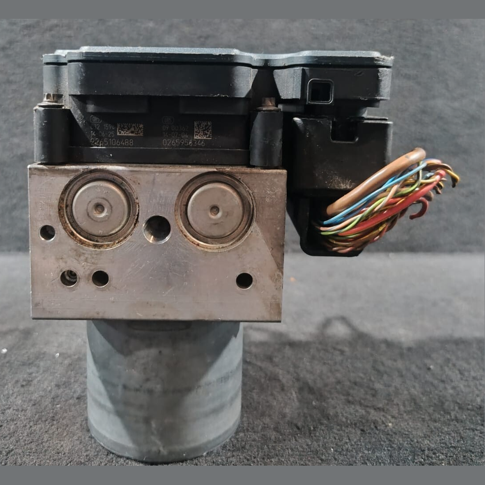 BMW 5 Series F10 F11 Anti lock Braking System DSC Module Hydraulic Unit 6868335