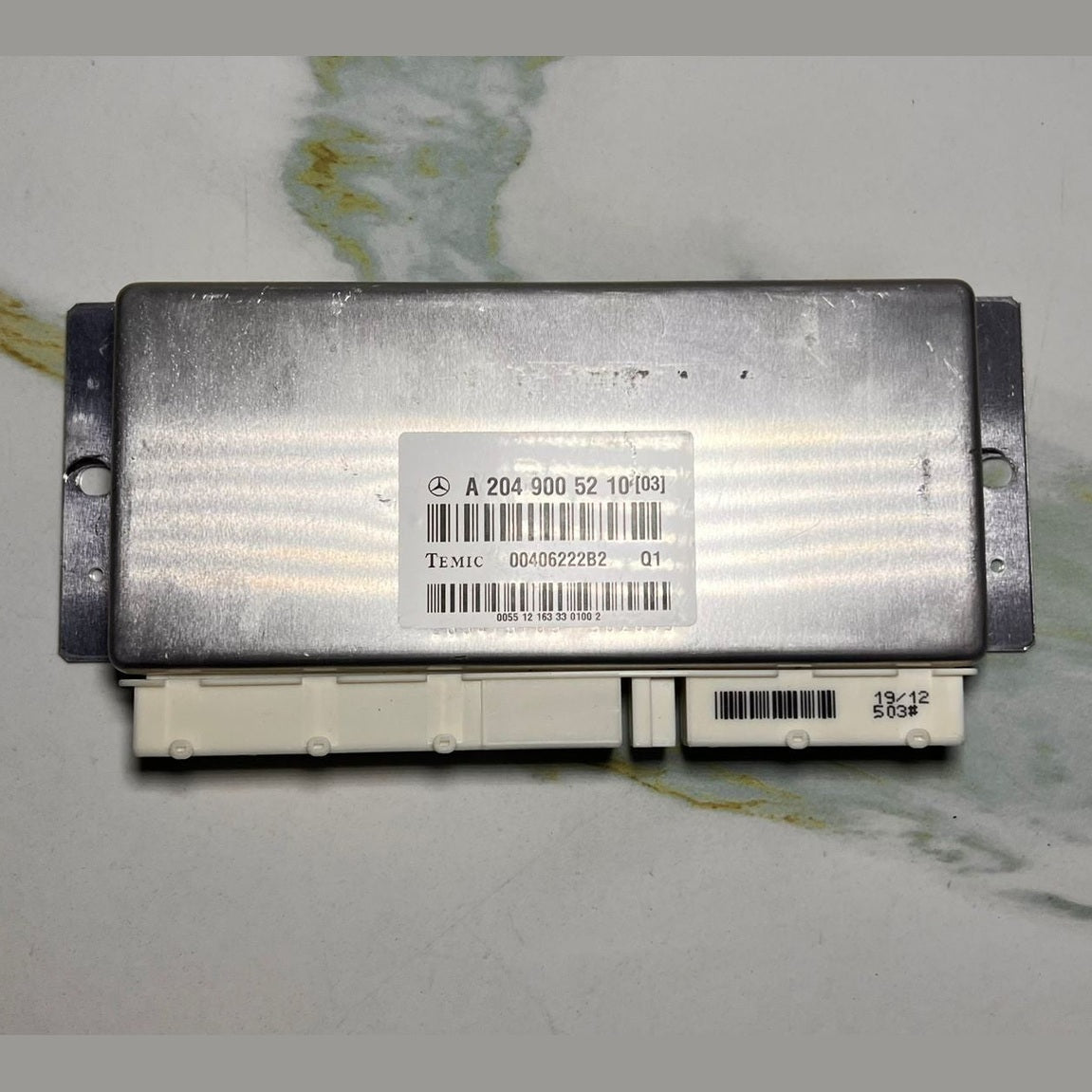 2011-2015 Mercedes-Benz W204 C180 Control Unit A 204 900 52 10