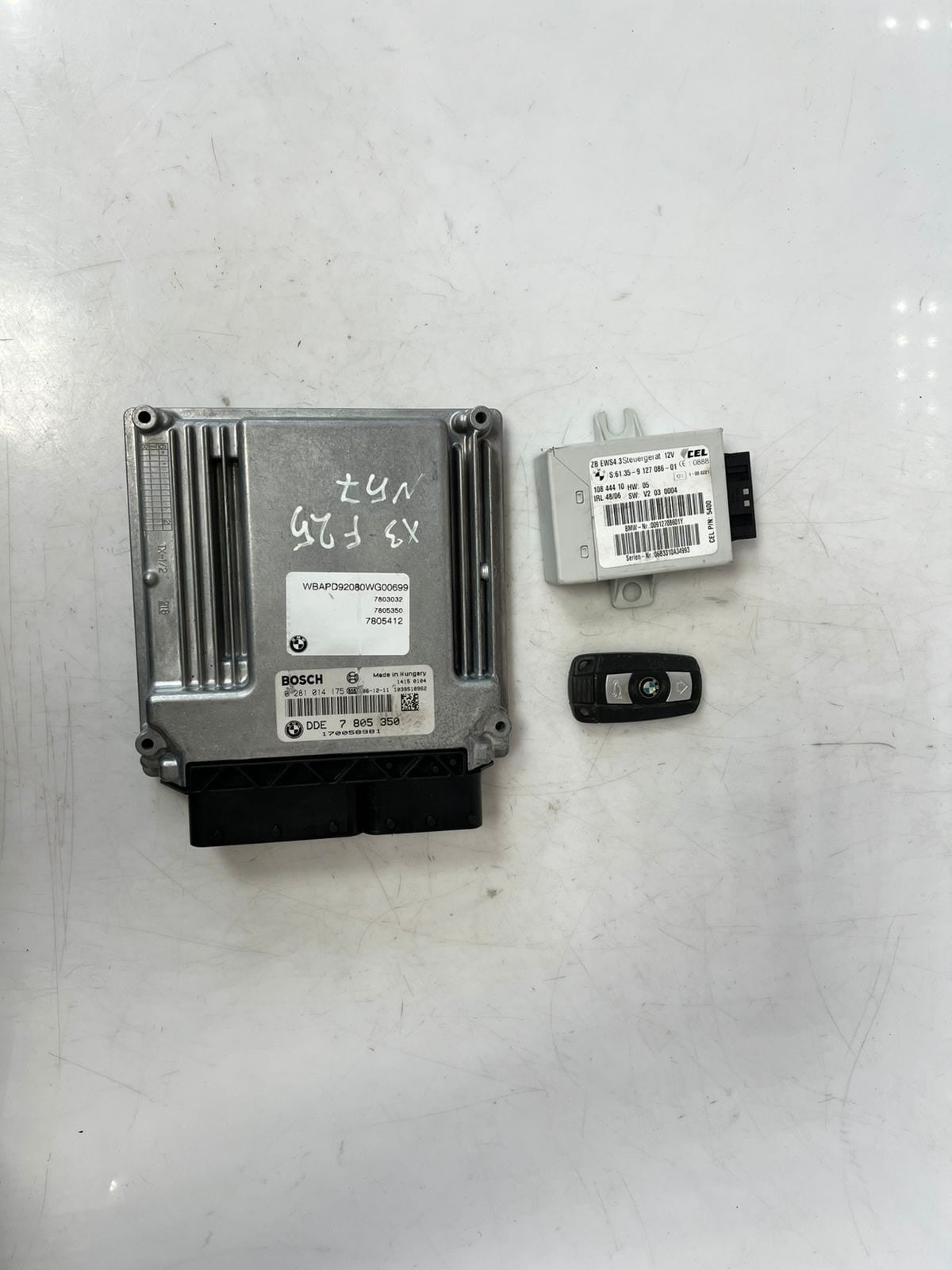 2007-2008 BMW X3 F25 N57 Engine Control Unit ECU SET DDE+EWS+1KEY 7805350 