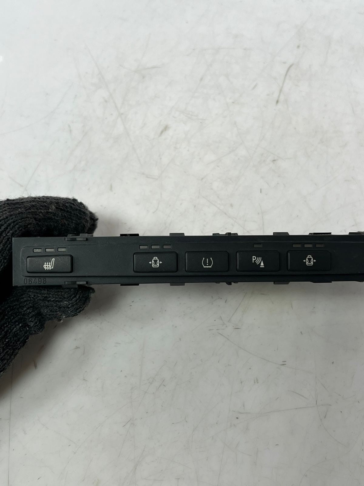 2003-2007 BMW M5 5' E60 E61 Control Switch Panel Center Console 6969449 OEM