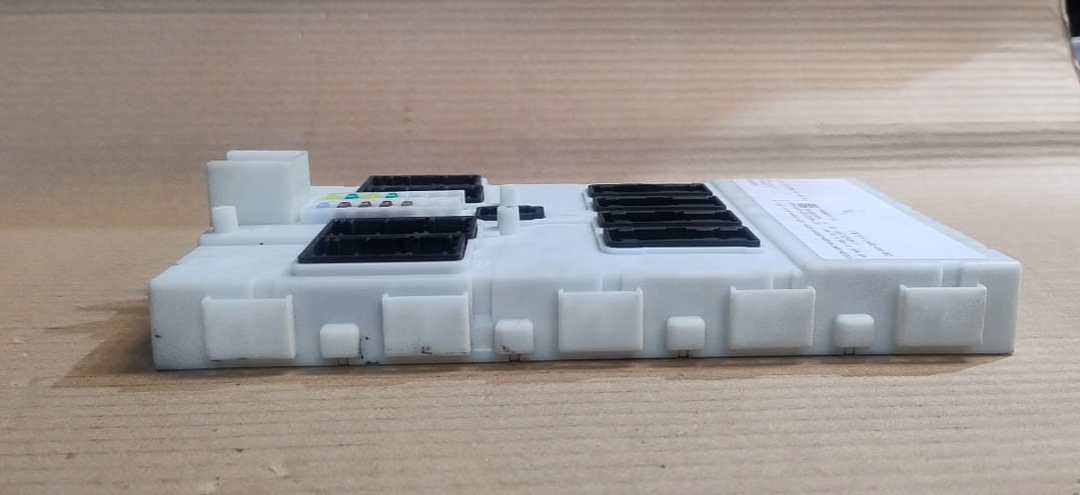 BMW F30 320i F32  F32 120i 320i N20 ENGINE CONTROL Unit ECU SET DME - 8631725