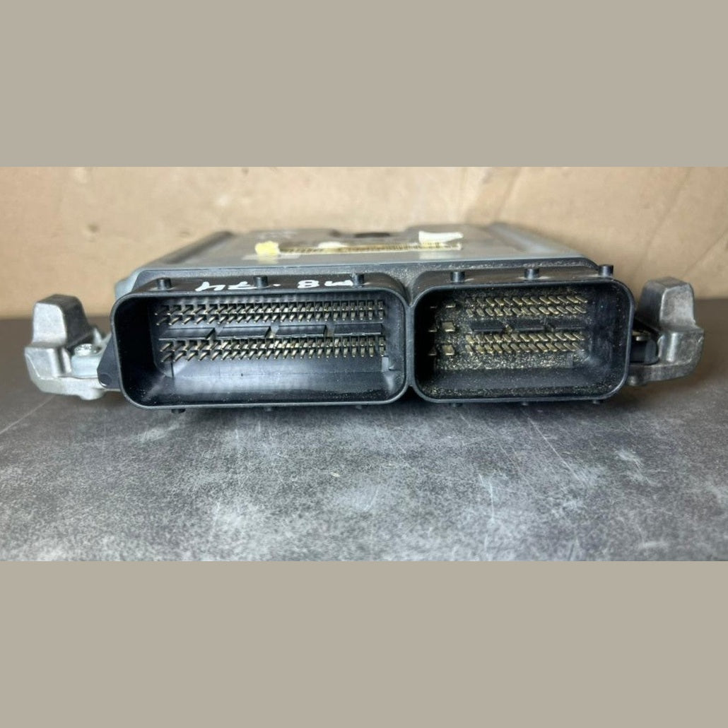 14-18 Mercedes W205 C-CLASS Engine Control Module Unit ECM ECU A274 9000800 OEM