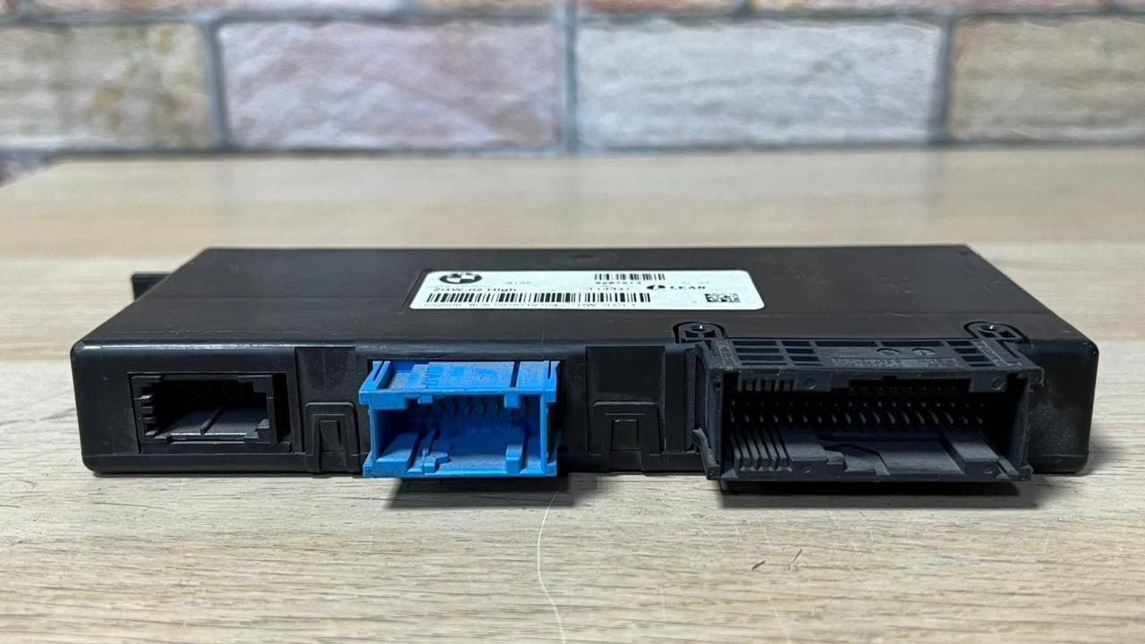 2012 BMW 550i Central Gateway Control Module 9267514 F01 F02 F10 7' 5'