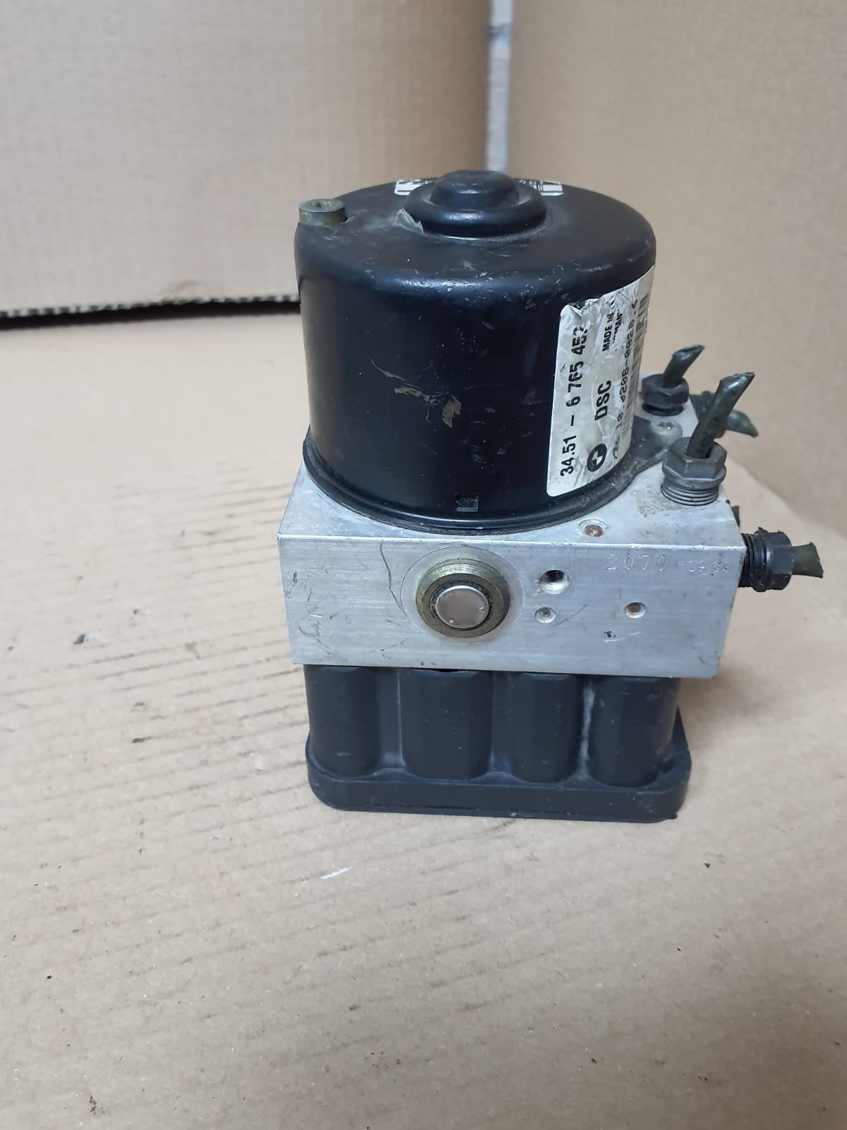2001-2006 BMW E46 3 Series 325i ABS/DSC Pump Module 6765452 OEM