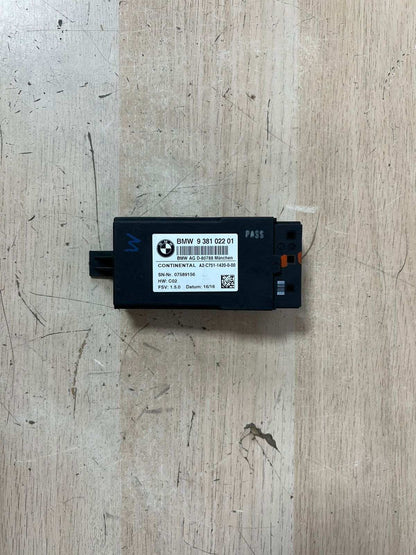 2016-2019 BMW 750i Rear Heated Seat Control Module 9381022