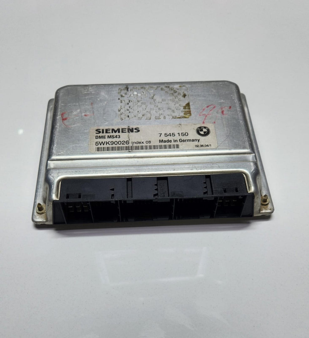 2003-2005 BMW 530i Engine Computer Module 7545150 530i and 3 Series 320i OEM