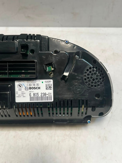2010-2015 BMW 740i 7' F01, F02, F10 Instrument Cluster Speedometer Gauge 6805238