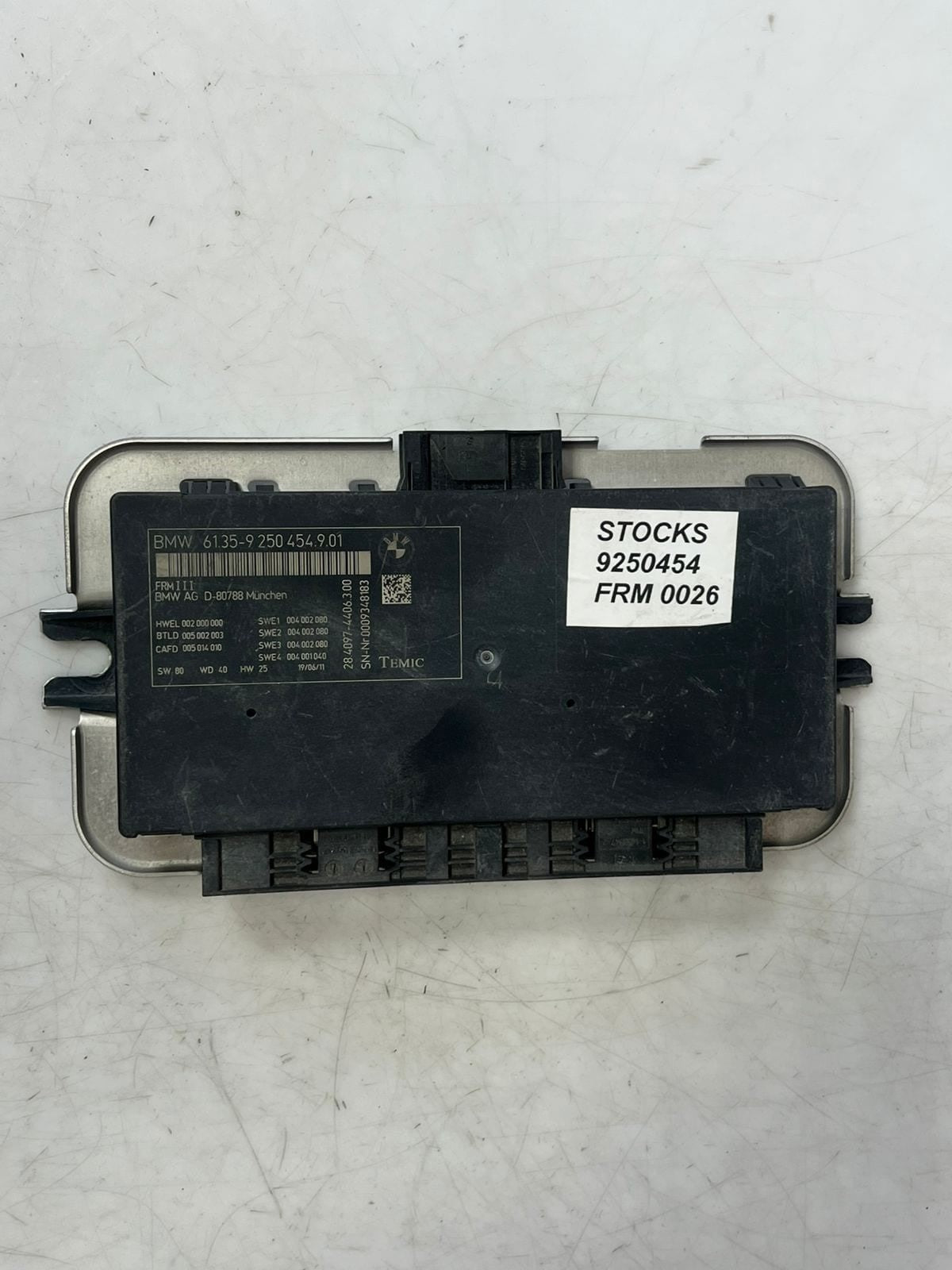 2011-2012 BMW 5 Series F10 F11 FRM3 Footwell Light Control Module 9250454 OEM