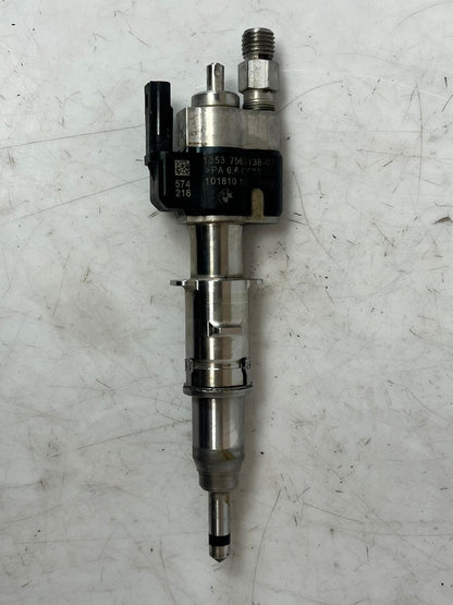 BMW 3, 5, 6, and 7-Series Direct Fuel Injector 7565138 - 02 OEM