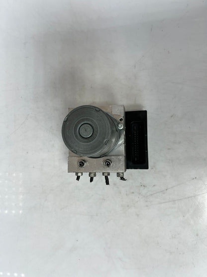 2010 BMW X1 E84 ABS Brake Pump Hydraulic DSC Module Braking Unit 6798991 OEM