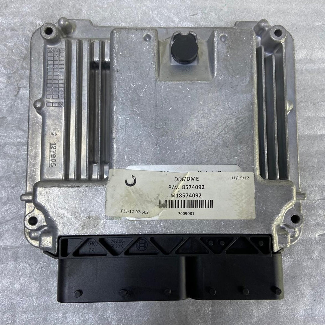 OEM BMW X3 F25 N47 ENGINE CONTROL UNIT ECU SET 8574092 BOSCH