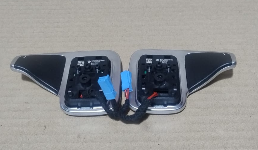 BMW X1 F25 STEERING SHIFTER WHEEL PADDLES - 9242983