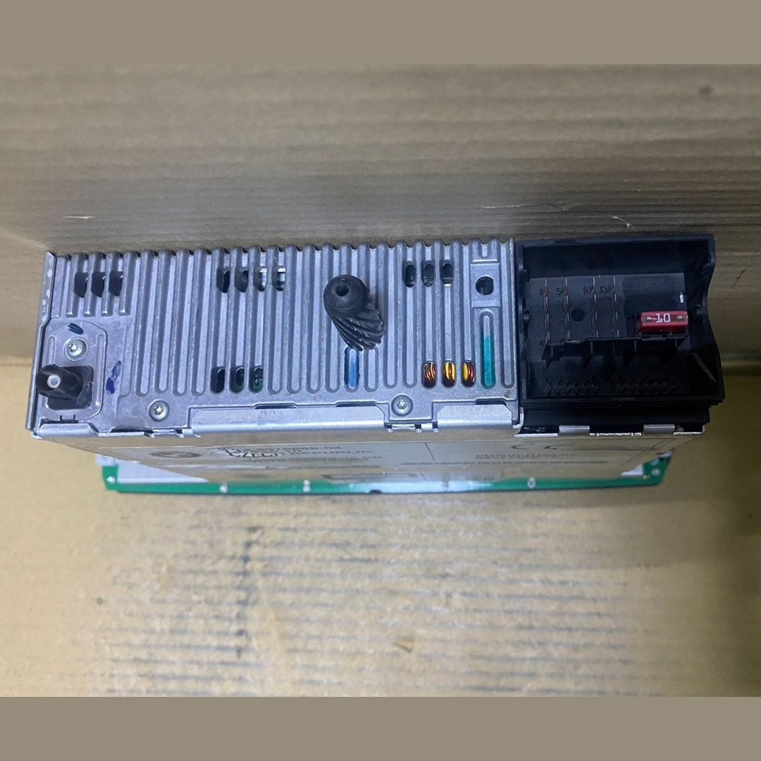 2006 BMW 325i Cd Radio Player 6976888 X3 E83 and 2006 BMW 325i 