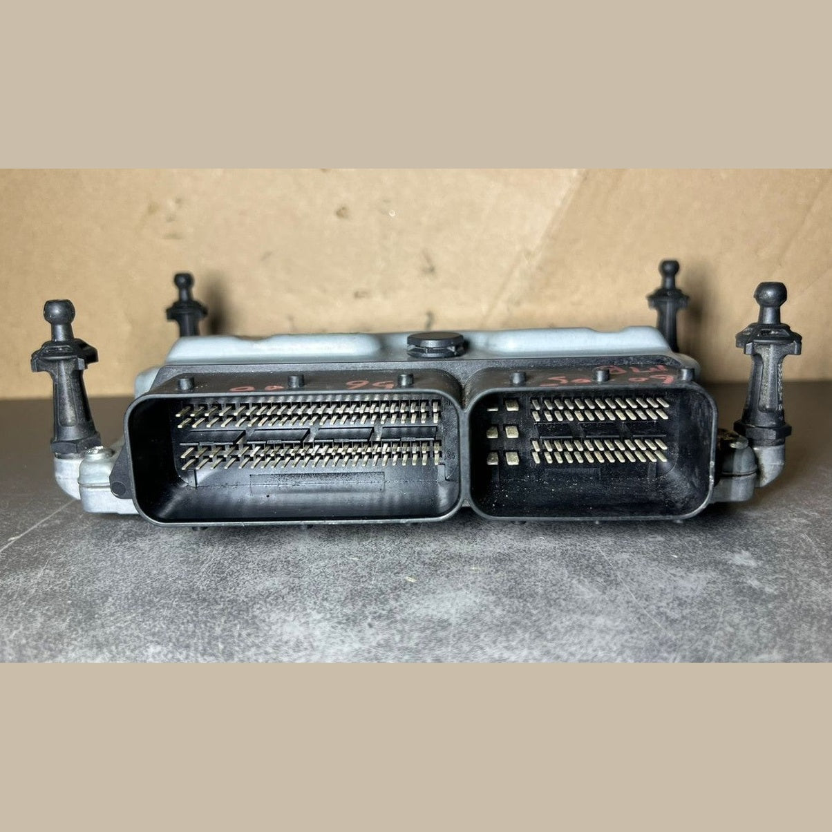 07-12 Mercedes W221 S-Class Engine Control Module Unit ECM ECU A272 9005600 OEM