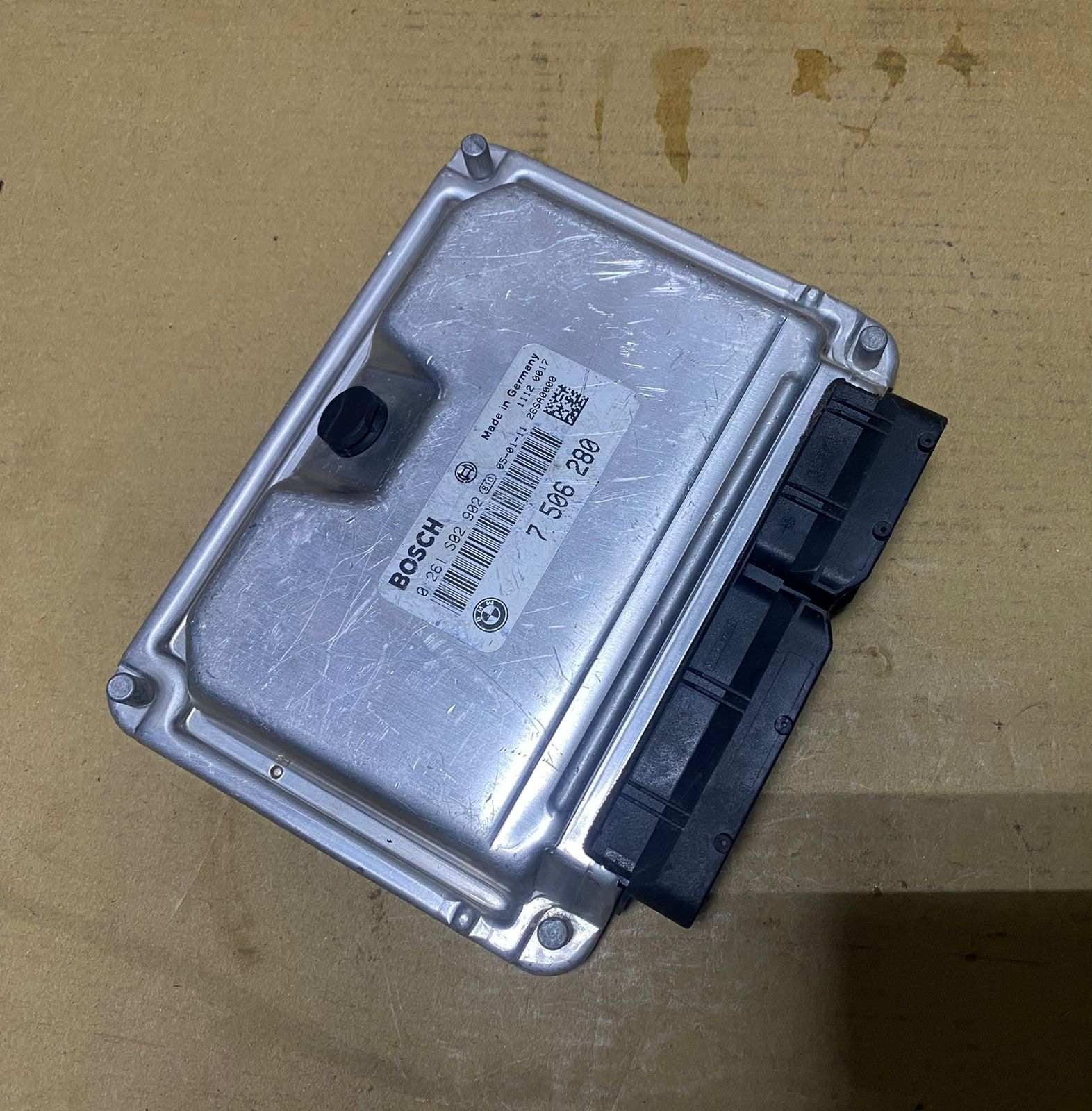  760i 2003-2008 2004-2006 BMW 760i Engine Control Module 7506280