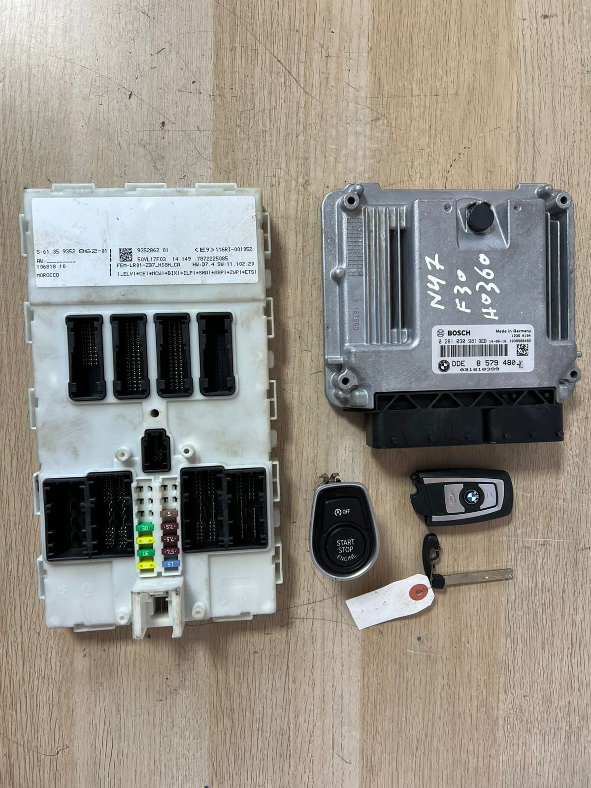BMW OEM N47N F30 ENGINE CONTROL UNIT DDE ECU SET 8579480 +KEY+START BUTTON