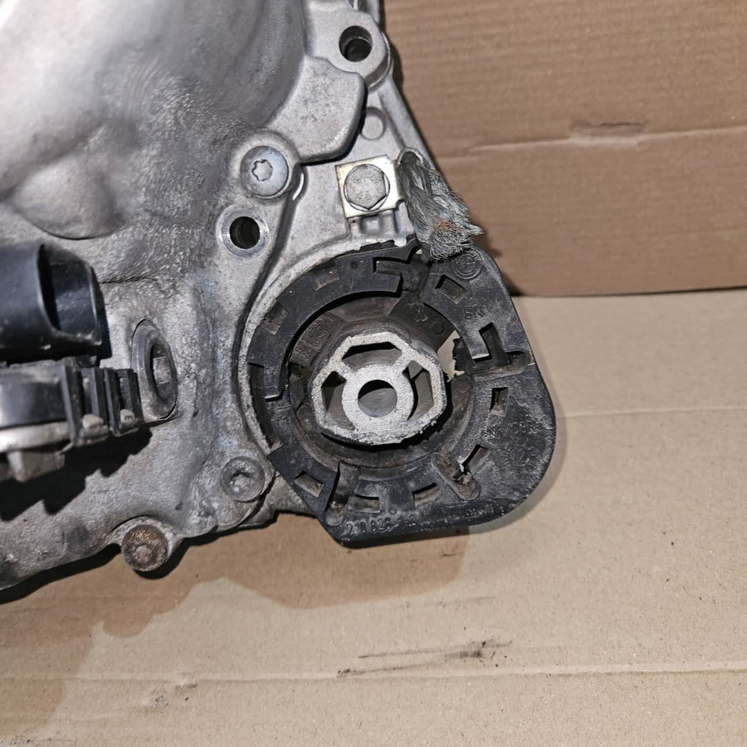 2012-13 BMW F30, F32, F22, F10, F12 Transfer Case ATC35L 7639262 OEM