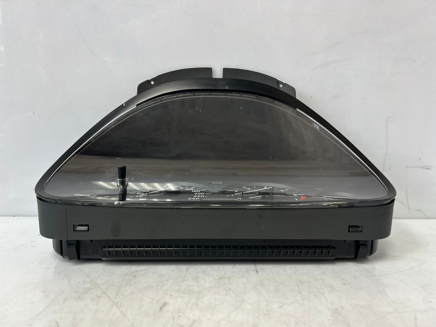 BMW 5 Series E39 Speedometer Instrument Cluster Revolution Counter 8372354 OEM