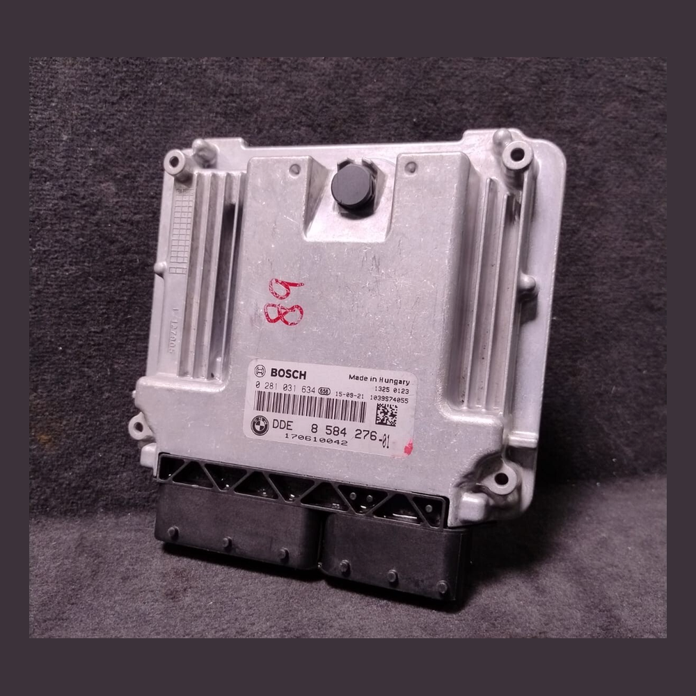 BMW ORGINAL  320d N47 F31 ENGINE CONTROL UNIT MODULE  ECU ONLY 8584276