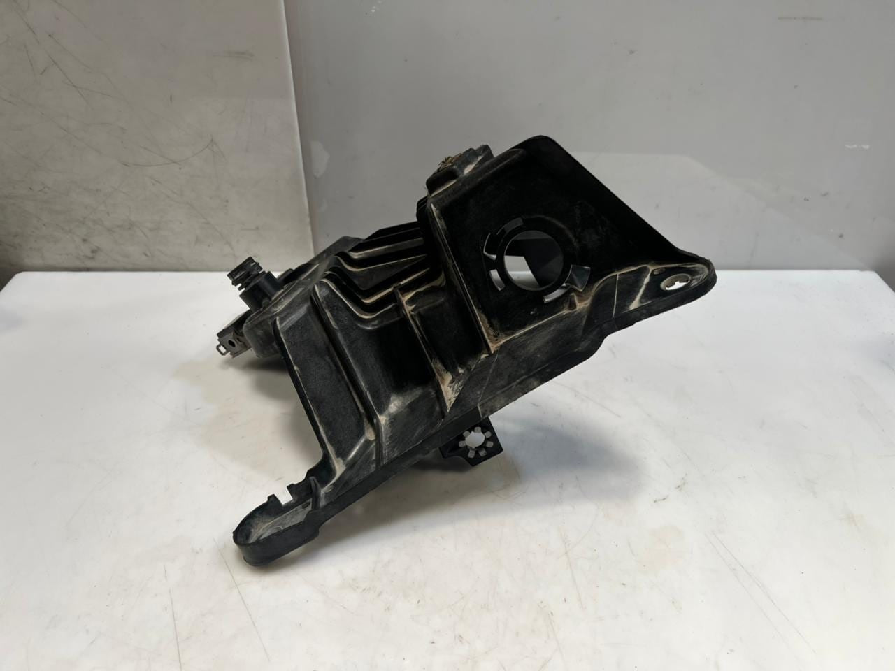 2015 BMW X6 F16 X5 F15 Front Right Fender Bracket WING PANEL HOLDER 7294544