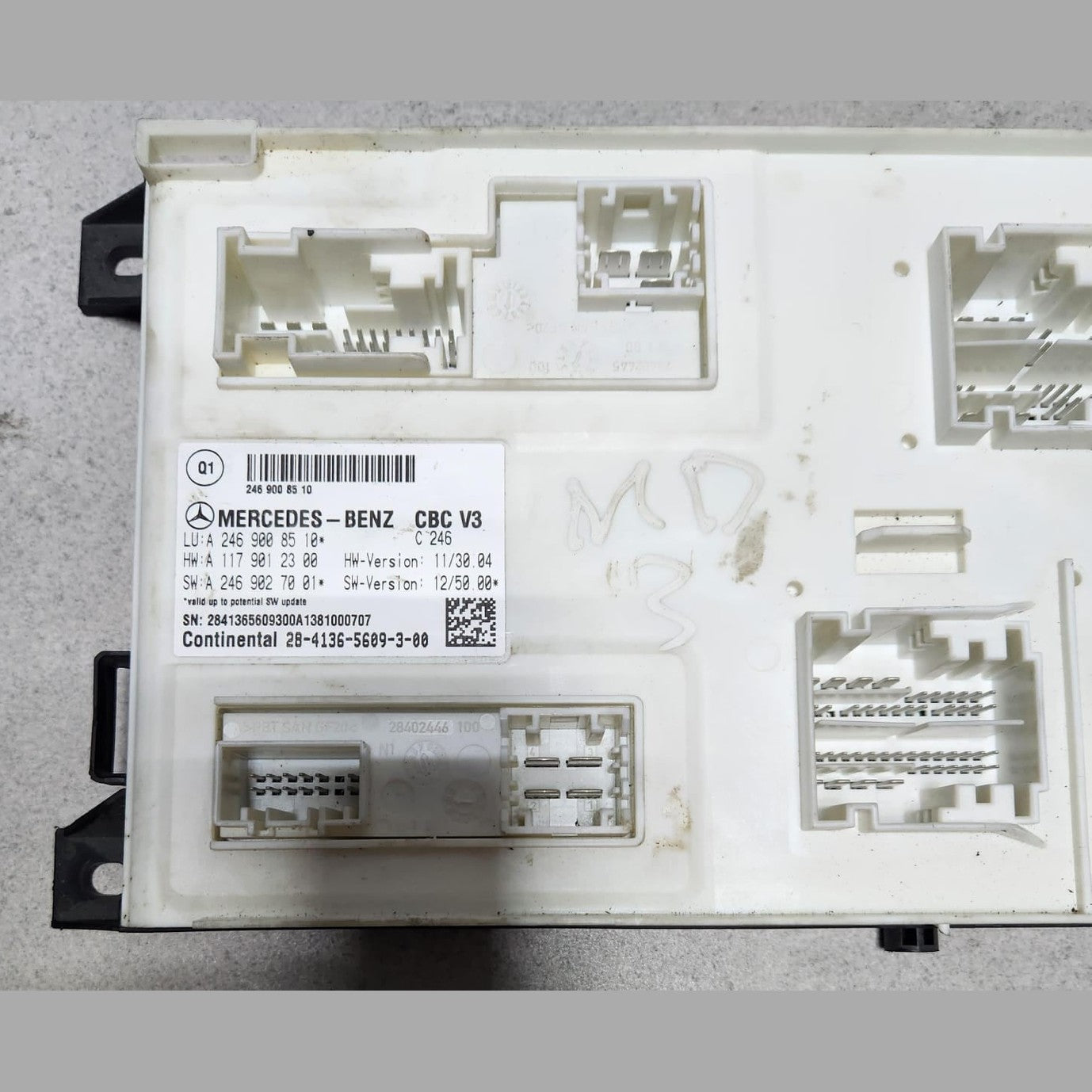 Mercedes-Benz Body Control Module A2469008510