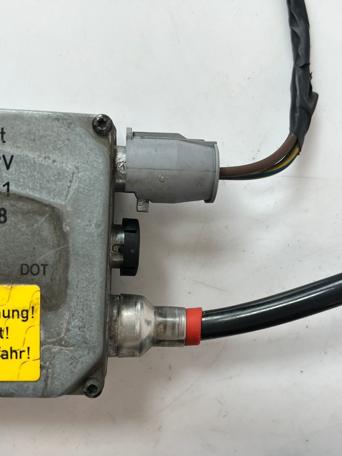 2000-2006 BMW X5 E53 D2S D2R 35W Xenon Headlight Ballast 8386708 OEM