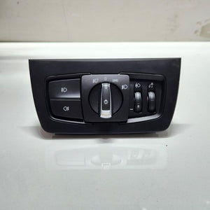 2013 BMW 320i Headlight Switch Control Unit 9265305 F20 F21 F30 F31 F32 OEM