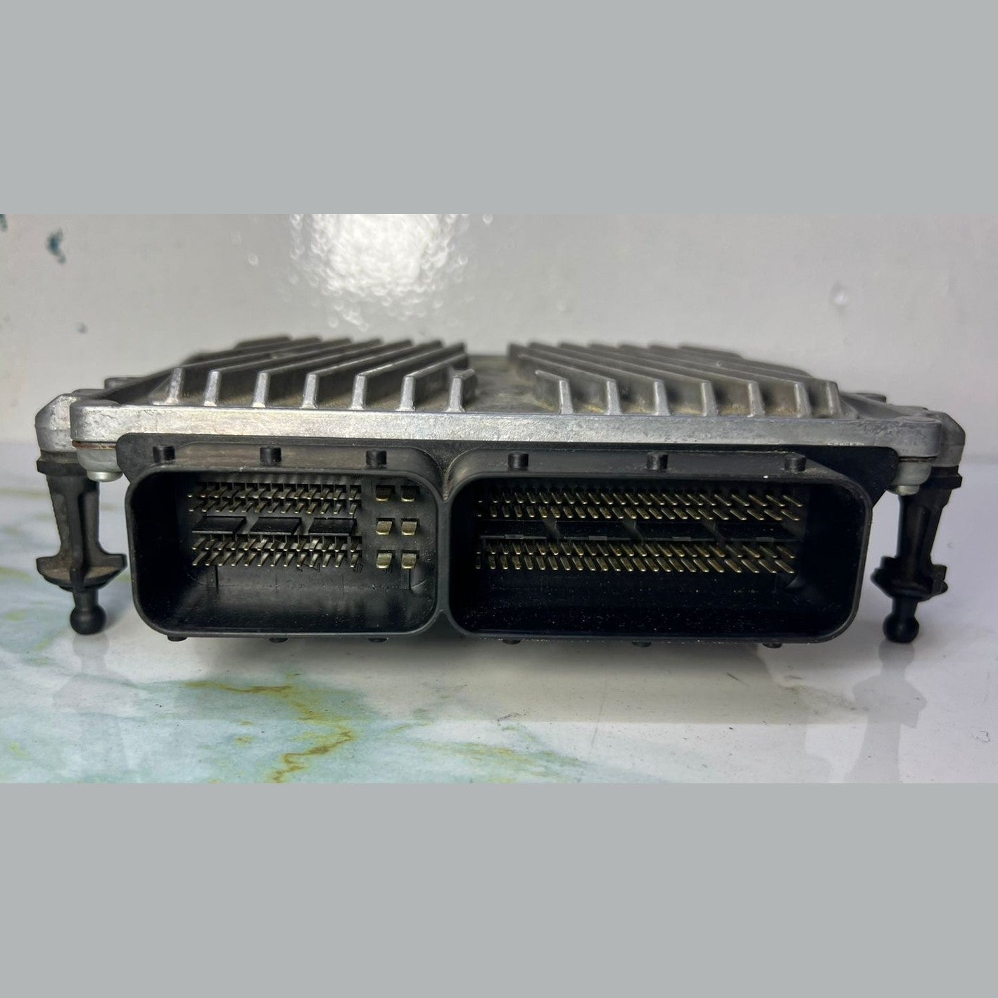 2006-2012 Mercedes-Benz W211 E350 Engine Control Module A2721533291 CLK350