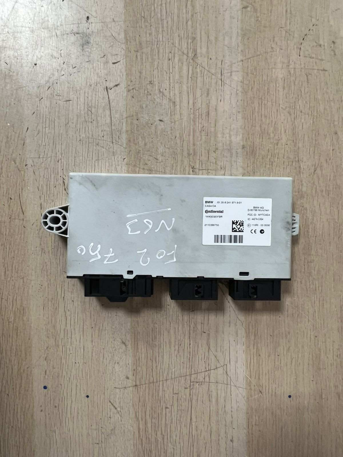 2010-13 BMW 750i F02 N63 V8 4.4 Engine Control Module 7613202 550i 650i ECU SET