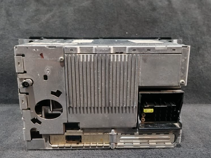 BMW 1 3 6 E64 E70 X5 X6  STEREO RECEIVER CD DISC PLAYER HEAD UNIT CCC - 9117565