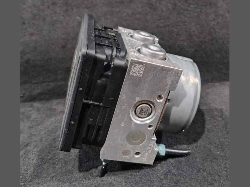 BMW 4 COUPE  F32 180kw  ABS ANTI -LOCK BREACKING SYSTEM  MODULE PUMP - 6866210