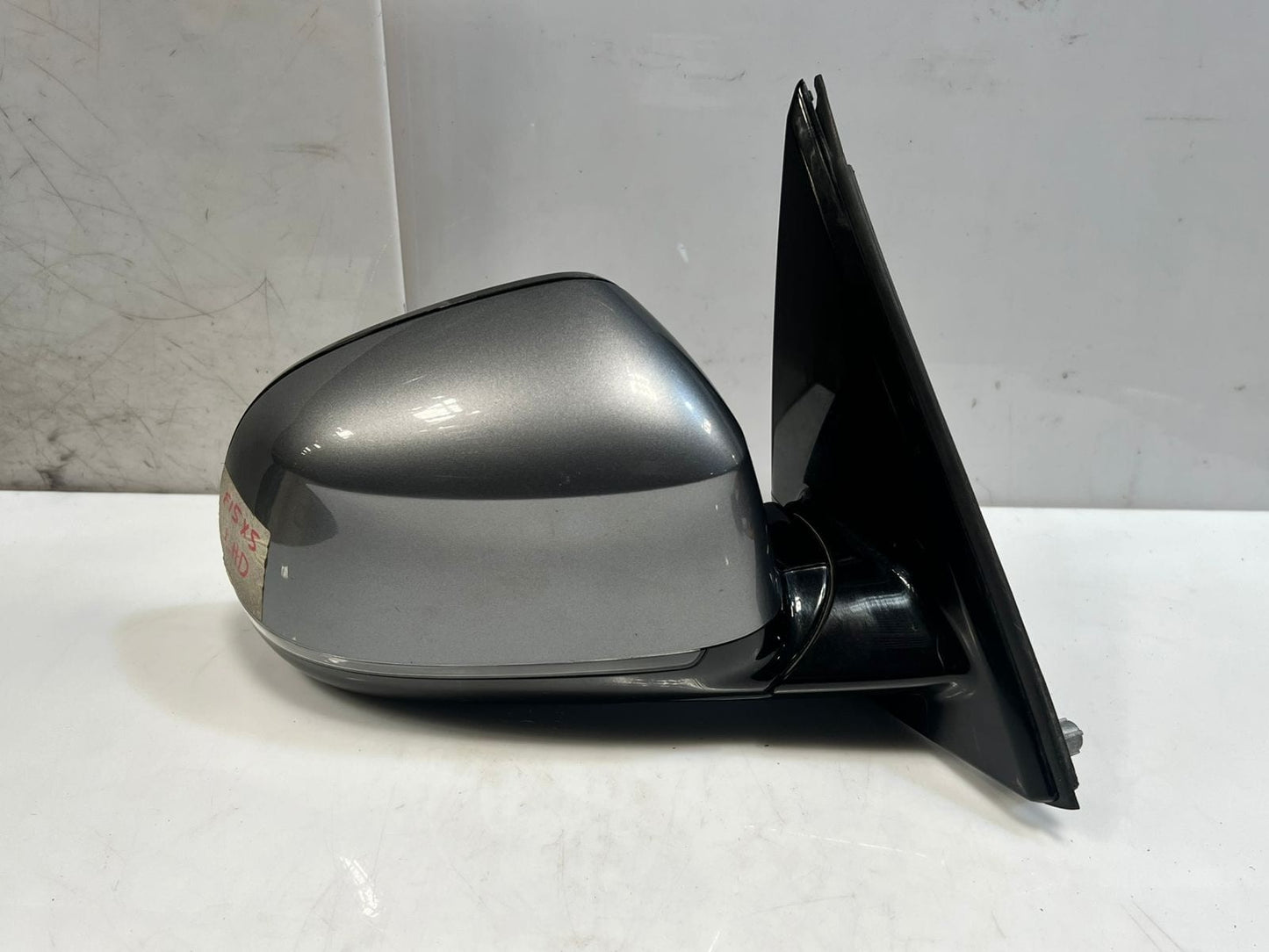 2013-2018 BMW X5 F15 RIGHT SIDE Mirror Frame Base A047066 LHD OEM