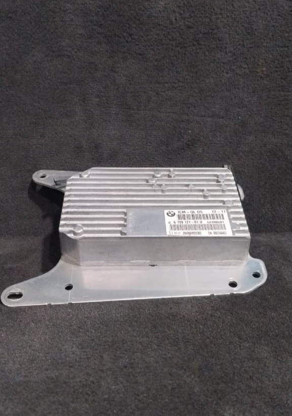 BMW E71 X6 INTEGRATED CHASSIS CONTROL MODULE  6799121