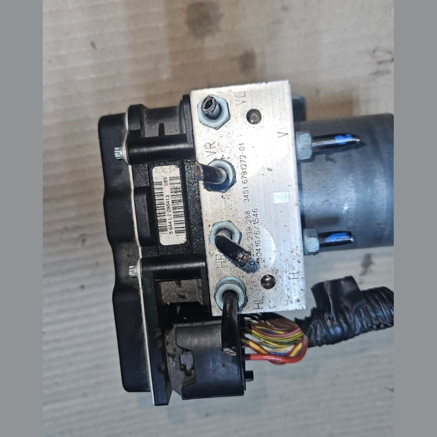 X1 E84 6860216 ABS Pump DSC Module Anti Brake AWD OEM BMW E84 X1 2013-2015