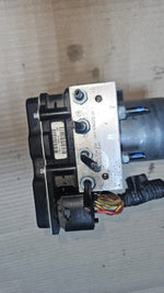 Bild in die Galerieansicht laden, X1 E84 6860216 ABS Pump DSC Module Anti Brake AWD OEM BMW E84 X1 2013-2015