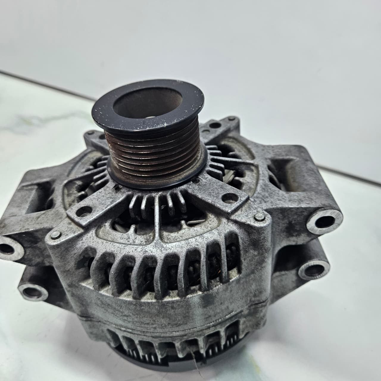 2015-2020 BMW F80 F82 M2 M3 M4 series. Alternator 7848603 USED 14V 210A S55 3.0