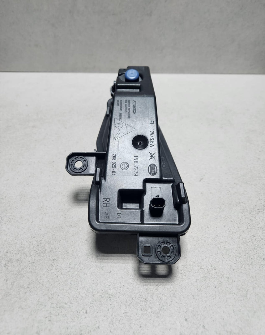 Genuine 2019-2021 BMW X5 Right Fog Light Led 7406366 X5 G05