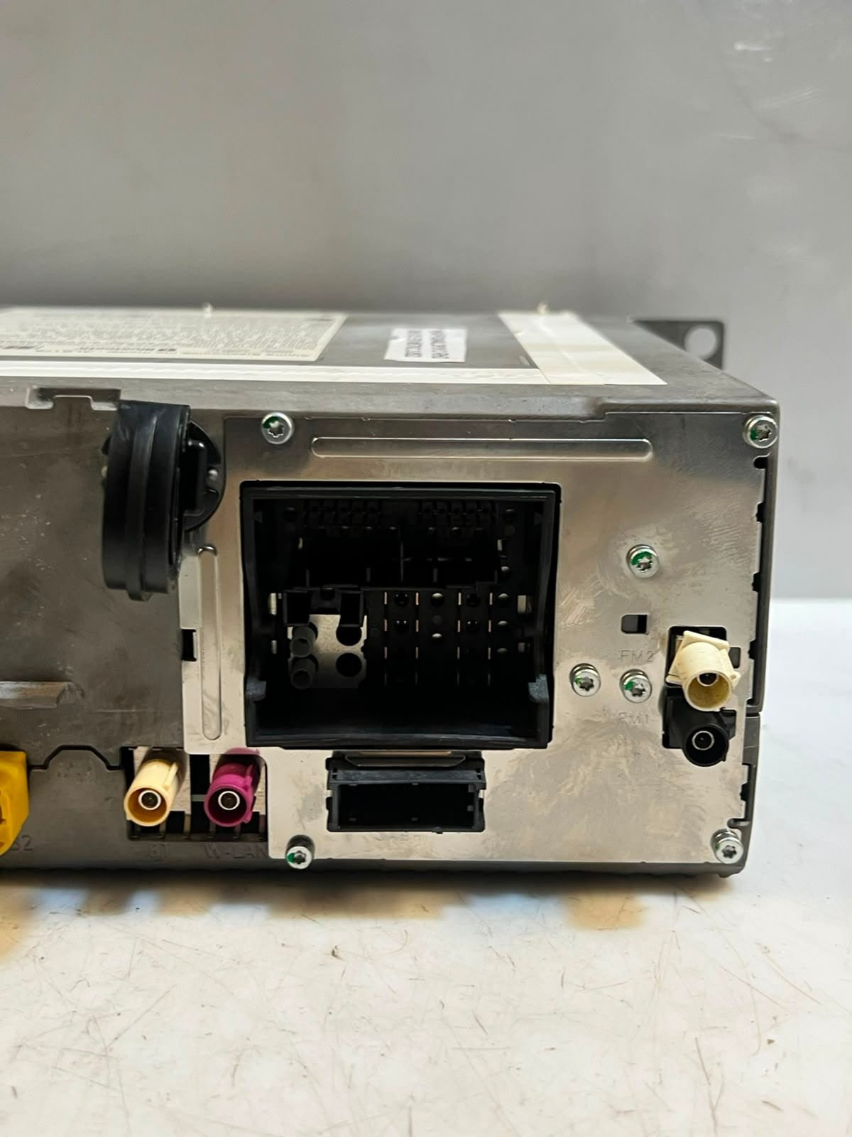 2016 BMW X1 F22 F32 Navigation System Head Unit Basic 6833290 OEM