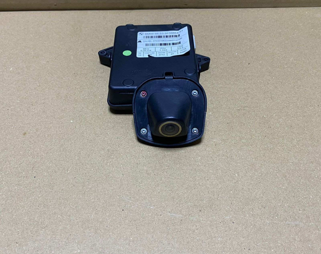 2008-2014 BMW X6 Rear View Backup Camera 9139864  X5, X6.